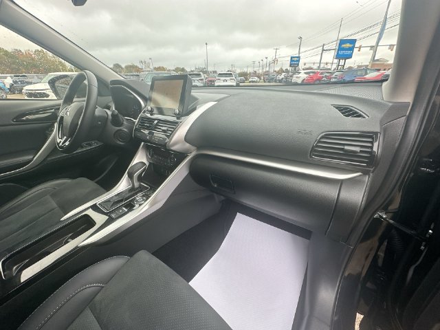 Used 2025 Mitsubishi Eclipse Cross SE AWD/4WD image 40