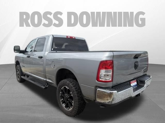 Used 2024 RAM 2500 Tradesman w/ Chrome Appearance Group AWD/4WD image 6