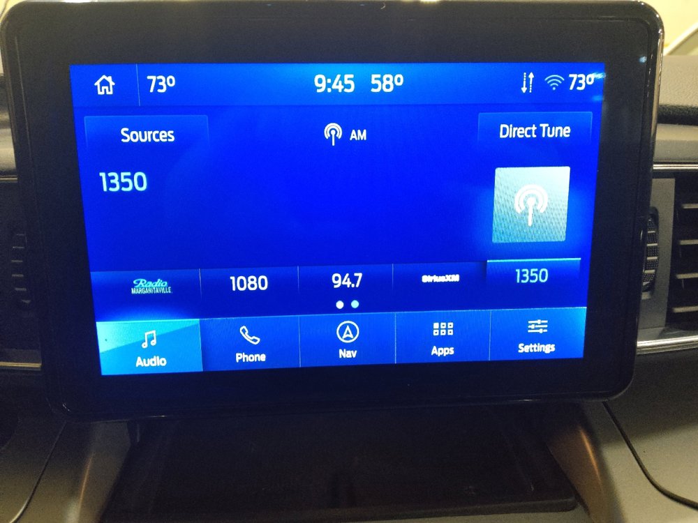 Used 2022 Ford Explorer XLT w/ Equipment Group 202A image 25