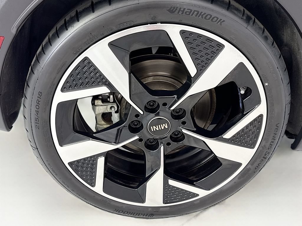 Certified 2025 MINI Cooper S FWD image 29