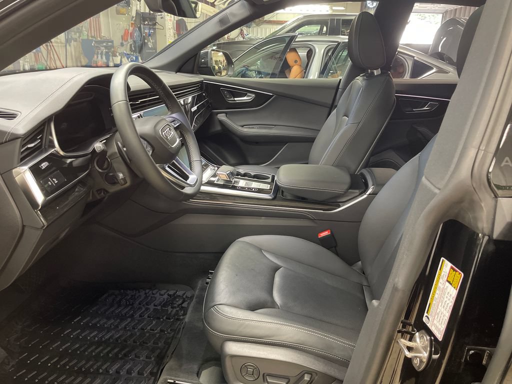 Used 2026 Audi Q8 Premium Plus w/ Premium Plus Package AWD/4WD image 15