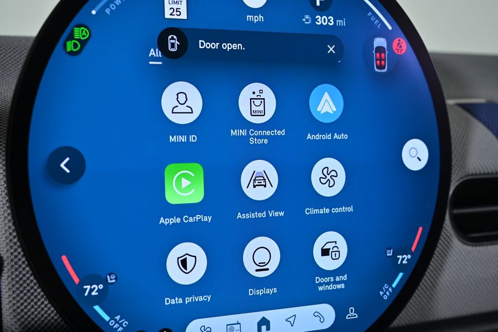 Certified 2025 MINI Cooper S image 15