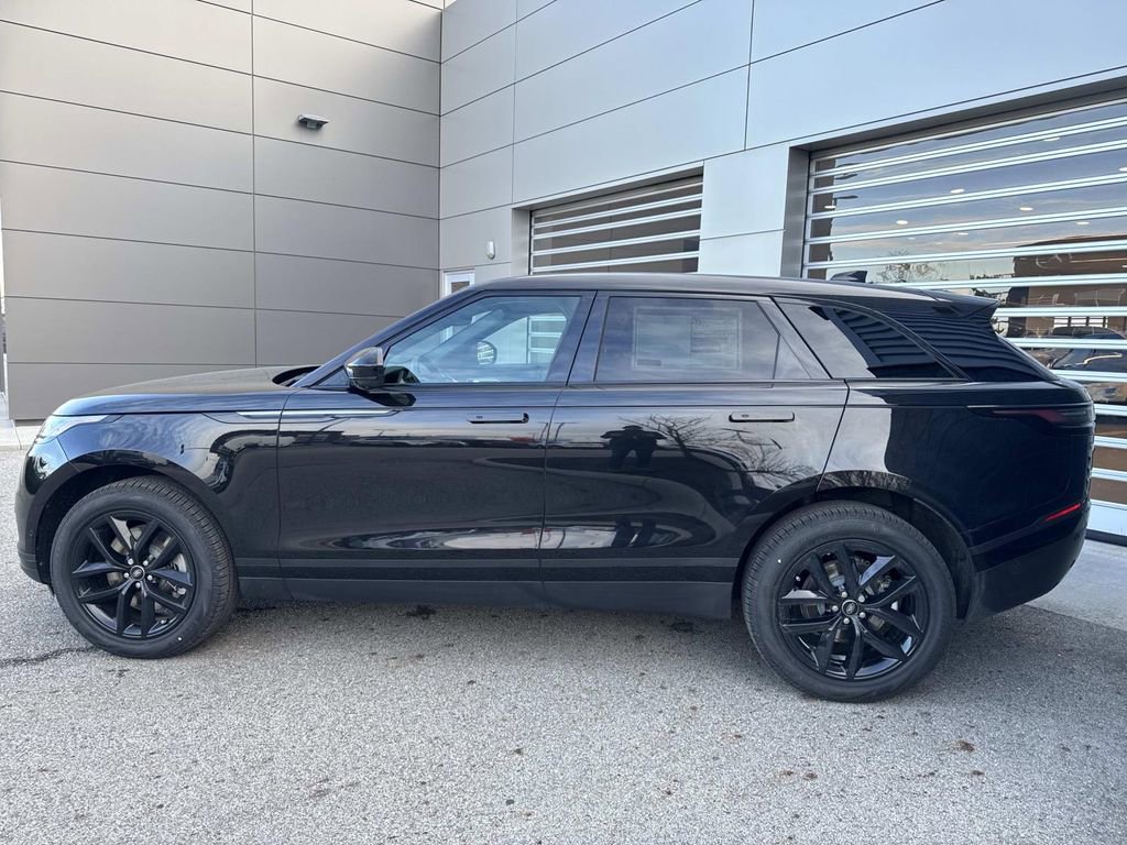 New 2026 Land Rover Range Rover Velar S image 4