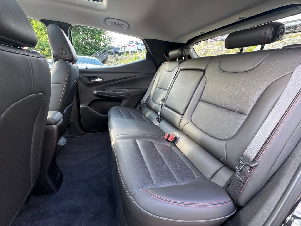 Used 2023 Chevrolet Bolt EUV Premier w/ Sun & Sound Package FWD image 51