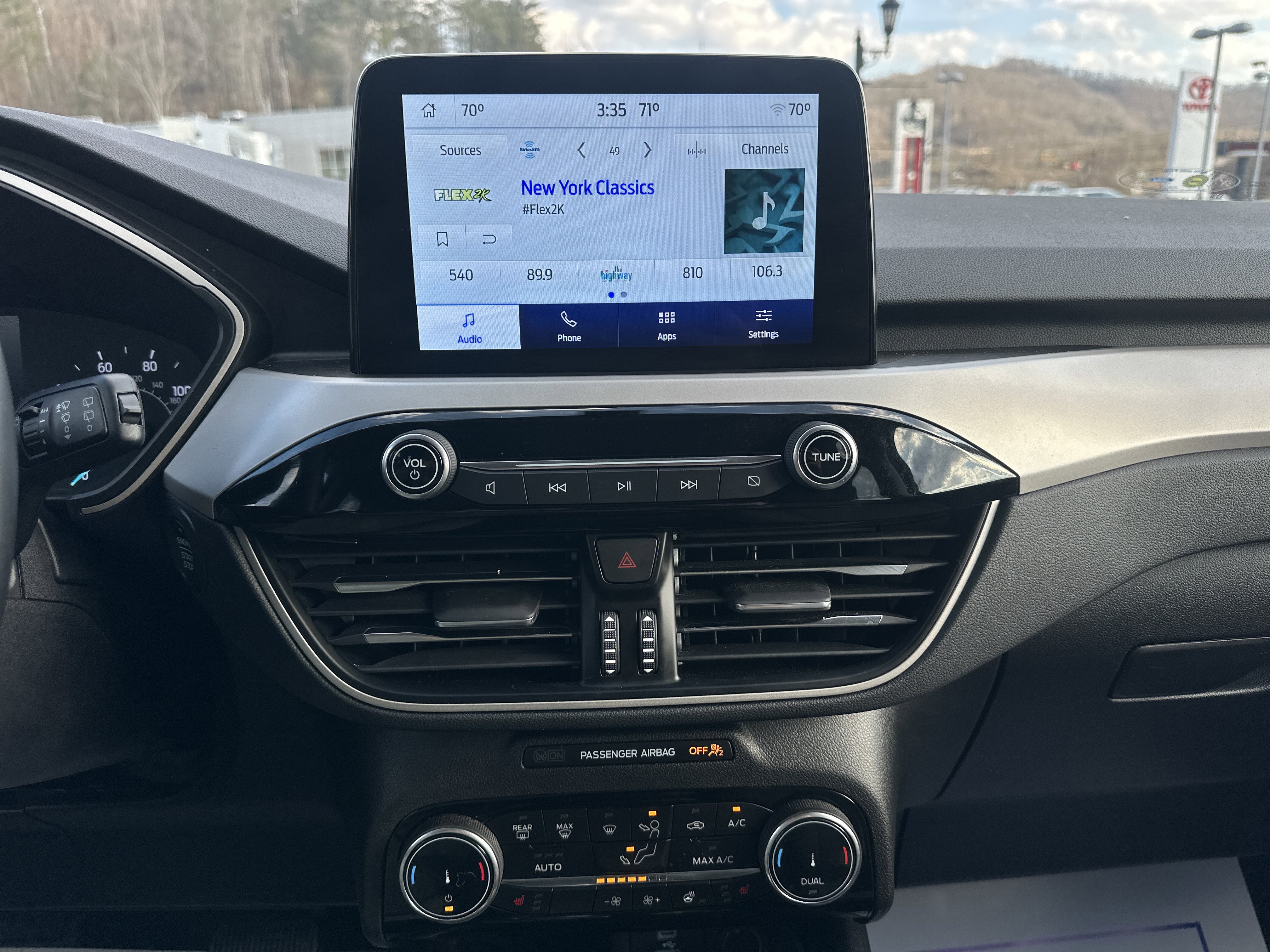 Used 2022 Ford Escape SE w/ Convenience Package image 13
