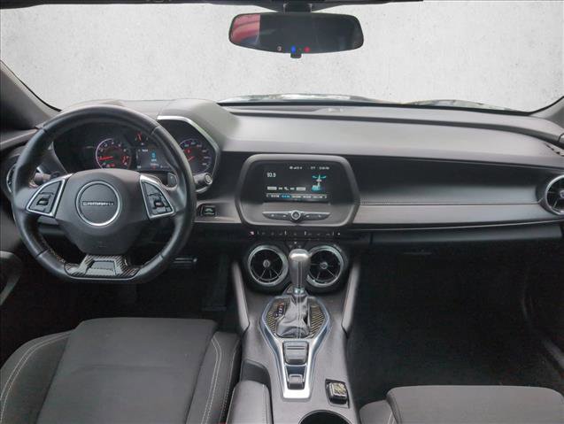 Used 2018 Chevrolet Camaro LT RWD image 19