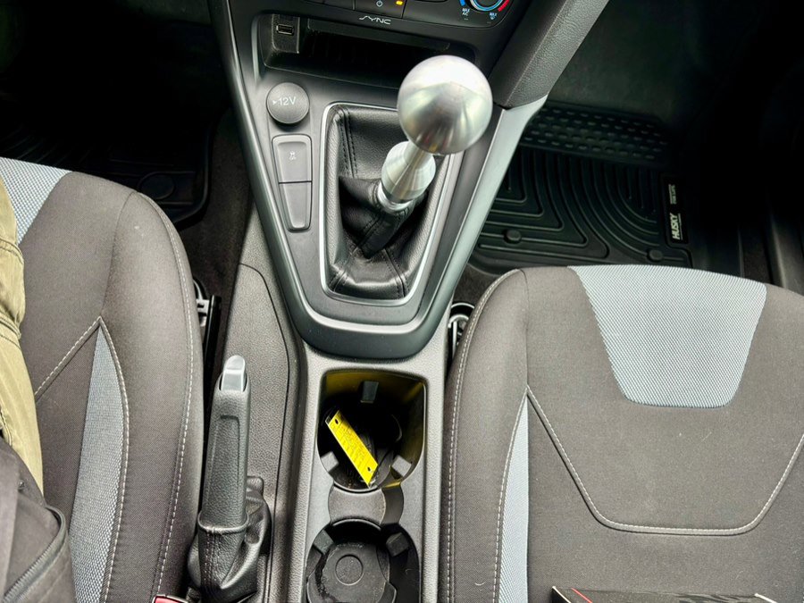 Used 2018 Ford Focus ST image 26