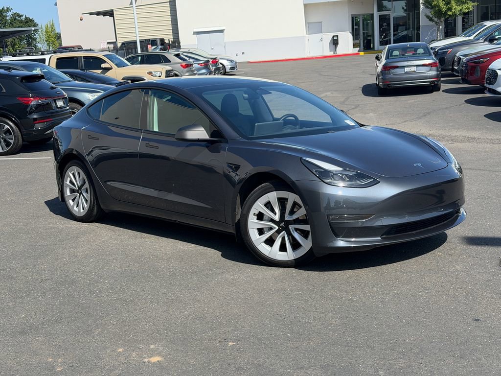Used 2021 Tesla Model 3 Long Range AWD/4WD image 2