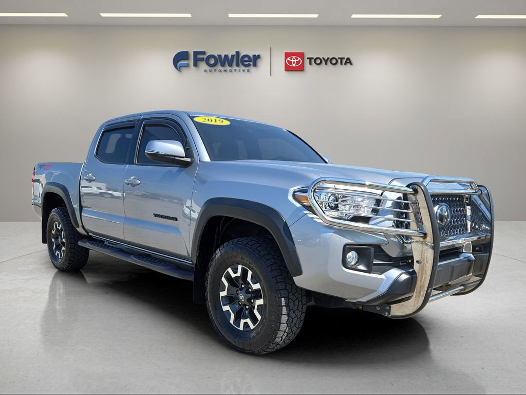 Used 2019 Toyota Tacoma TRD Off-Road AWD/4WD video 1