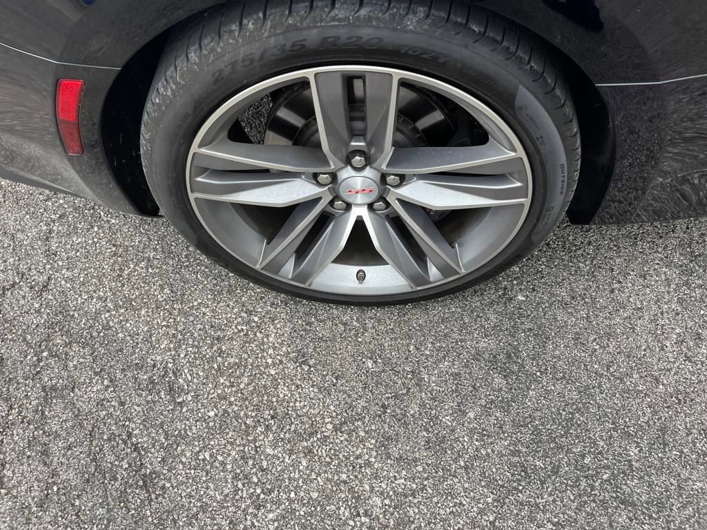 Used 2017 Chevrolet Camaro SS image 25