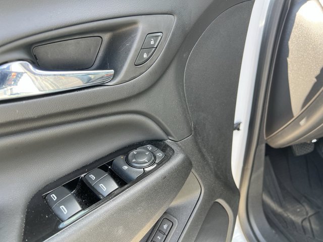 Certified 2023 Chevrolet Equinox Premier AWD/4WD image 24