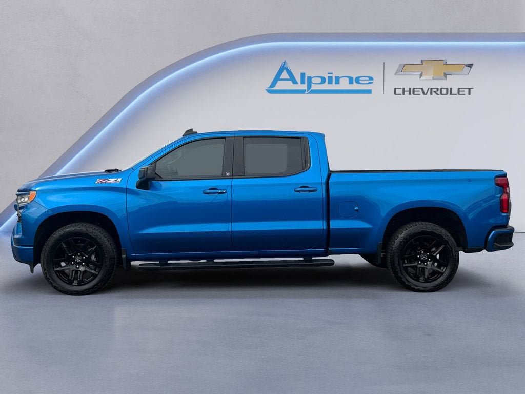 Used 2024 Chevrolet Silverado 1500 RST image 2