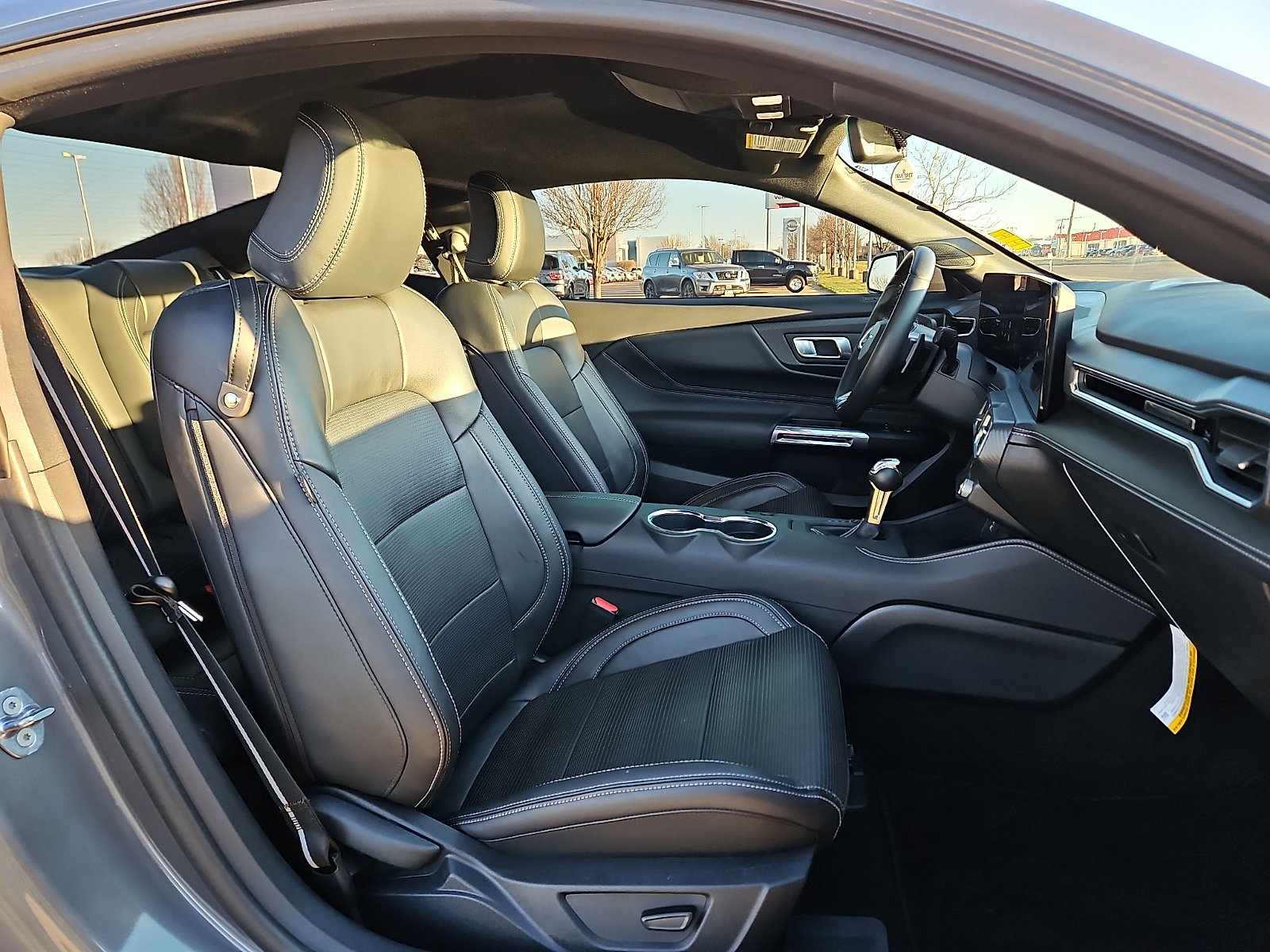 Used 2025 Ford Mustang GT Premium image 14