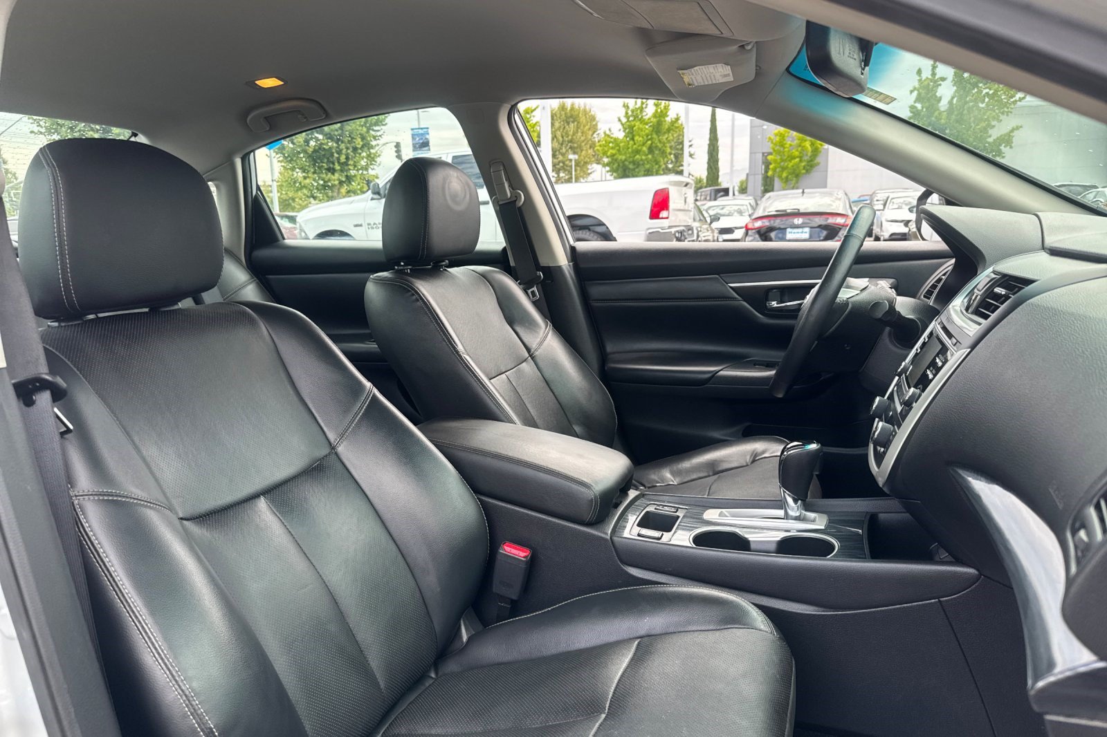 Used 2016 Nissan Altima 2.5 SL FWD image 24