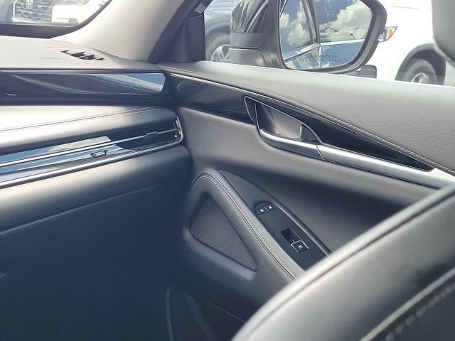 Used 2025 INFINITI QX60 Pure AWD/4WD image 4