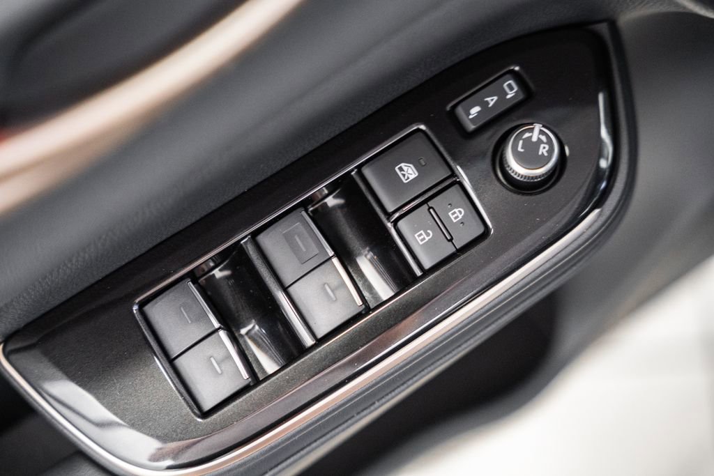 New 2026 Toyota Crown Signia XLE image 40