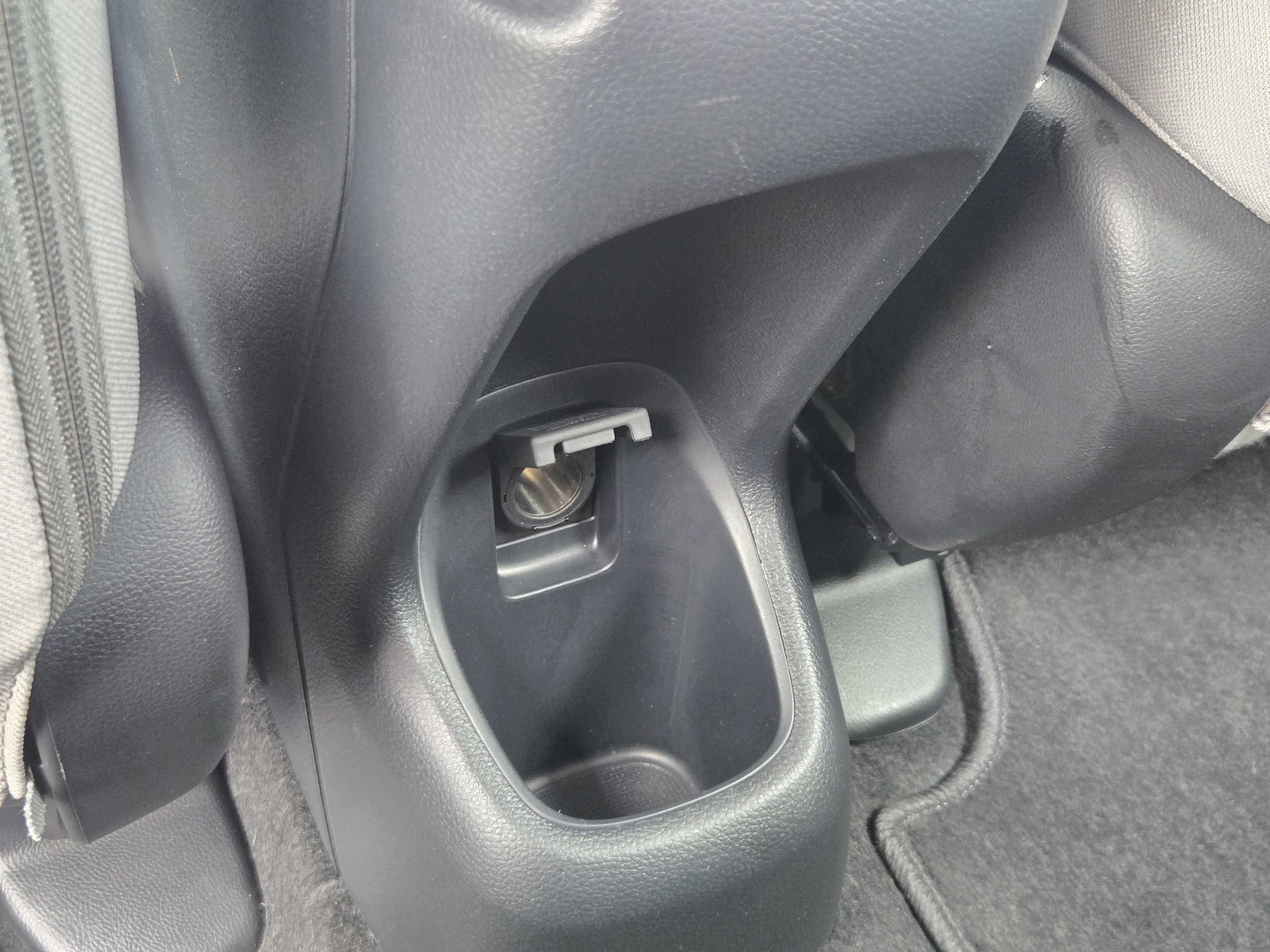 Used 2021 Honda HR-V LX image 28