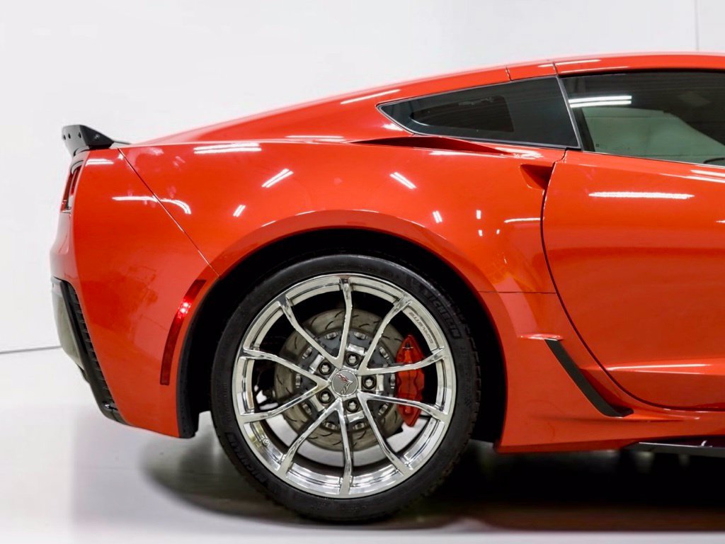 Used 2017 Chevrolet Corvette Grand Sport RWD image 9