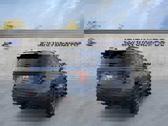 New 2026 Ford Explorer ST-Line w/ ST-Line Street Pack image 8