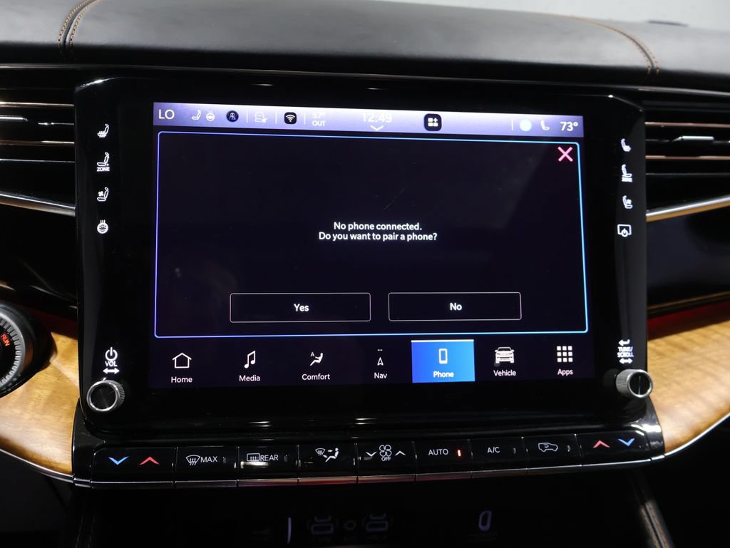 Used 2022 Jeep Grand Wagoneer Series III AWD/4WD image 27