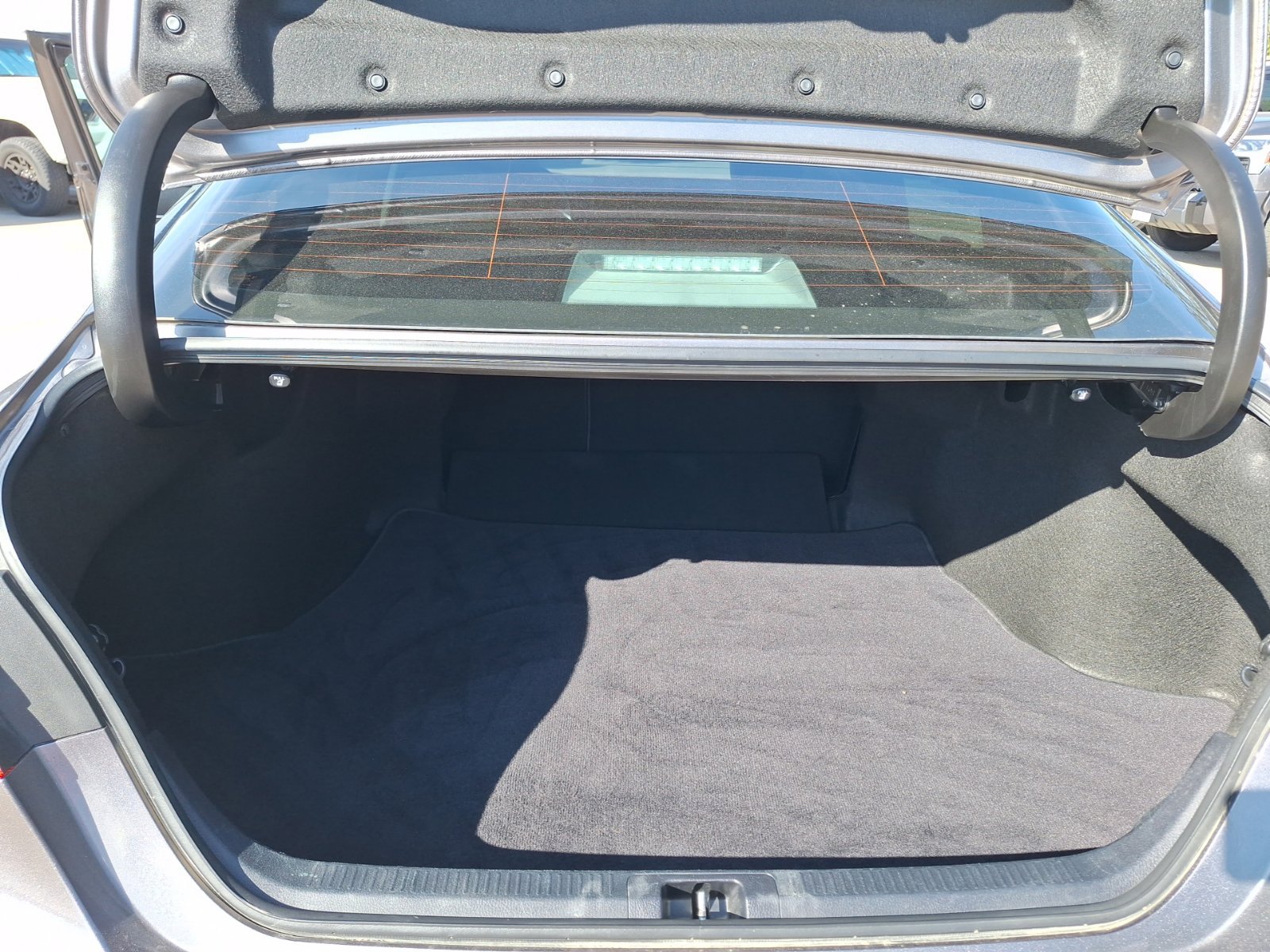 Used 2021 Toyota Camry SE FWD image 35