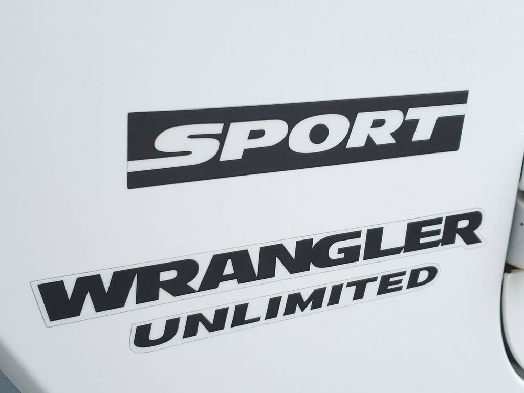 Used 2017 Jeep Wrangler Unlimited Sport w/ Connectivity Group image 9