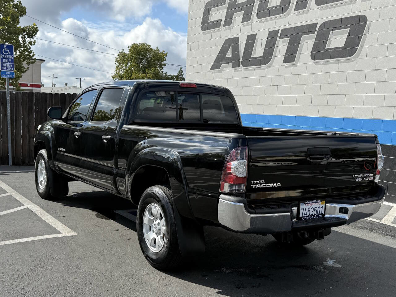 Used 2013 Toyota Tacoma PreRunner w/ SR5 Pkg image 4