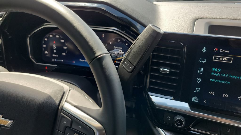 Used 2026 Chevrolet Silverado 2500 LTZ w/ LTZ Plus Package image 26