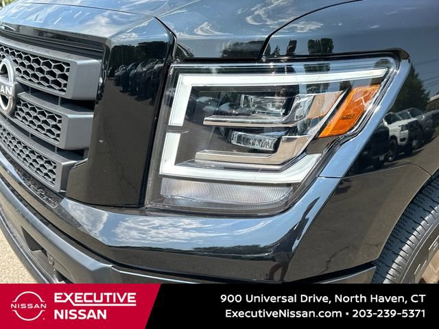 Certified 2024 Nissan Titan SV w/ SV Bronze Edition Package image 7