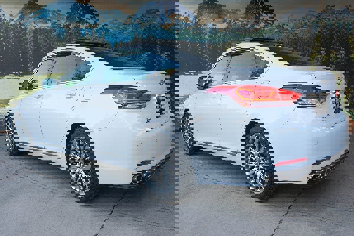 Used 2019 Genesis G80 5.0 Ultimate image 4