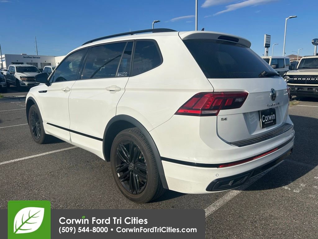 Used 2022 Volkswagen Tiguan SE R-Line AWD/4WD image 9