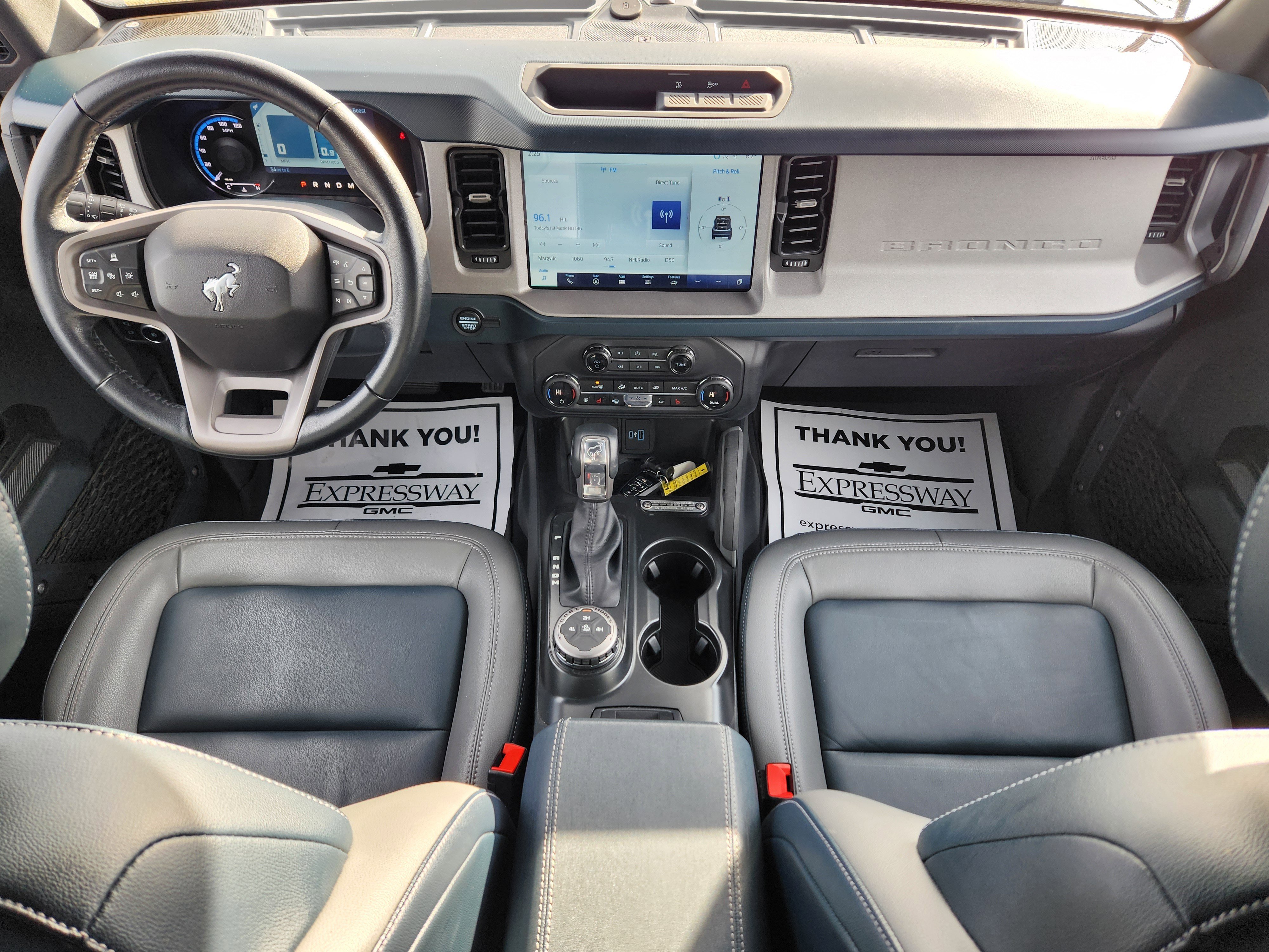 Used 2024 Ford Bronco Outer Banks image 16