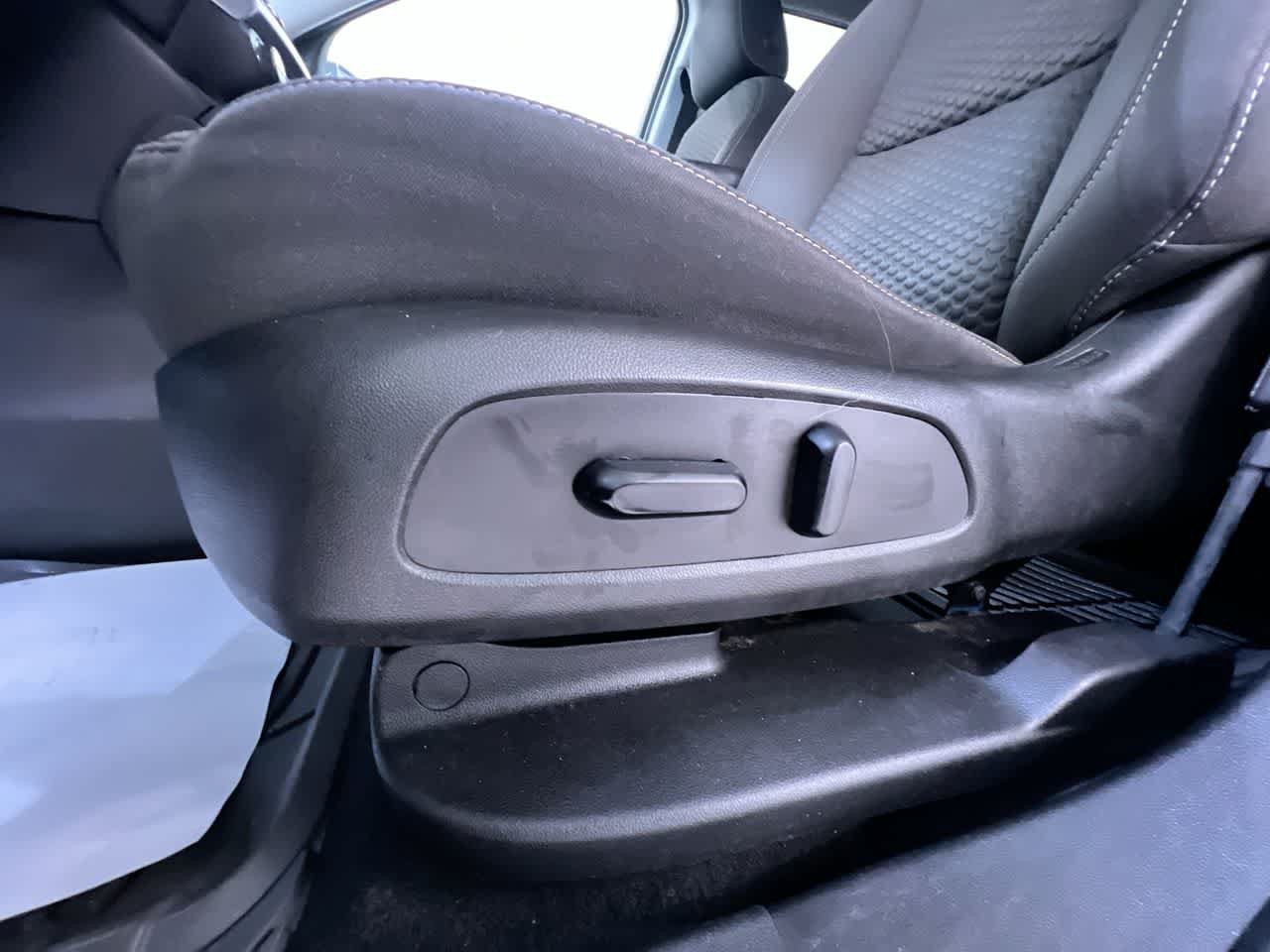 Used 2019 GMC Acadia SLE w/ Driver Alert Package I FWD image 13