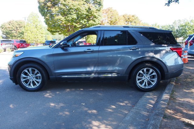 Certified 2021 Ford Explorer Limited w/ Equipment Group 301A RWD image 4