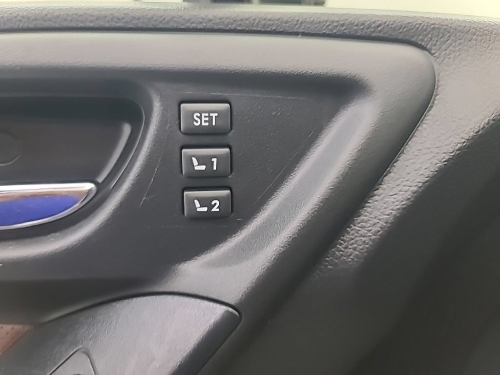 Used 2018 Subaru Forester 2.5i Touring w/ Popular Package #3B AWD/4WD image 21