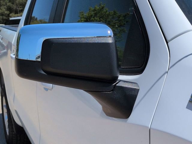 Used 2025 Chevrolet Silverado 1500 LT AWD/4WD image 13