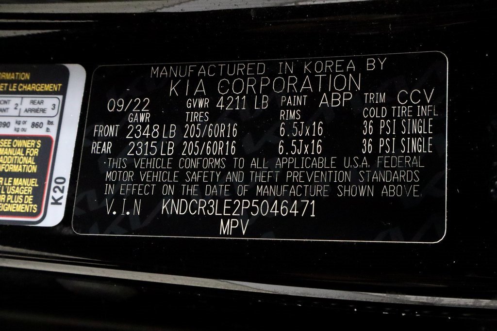 Used 2023 Kia Niro EX image 33