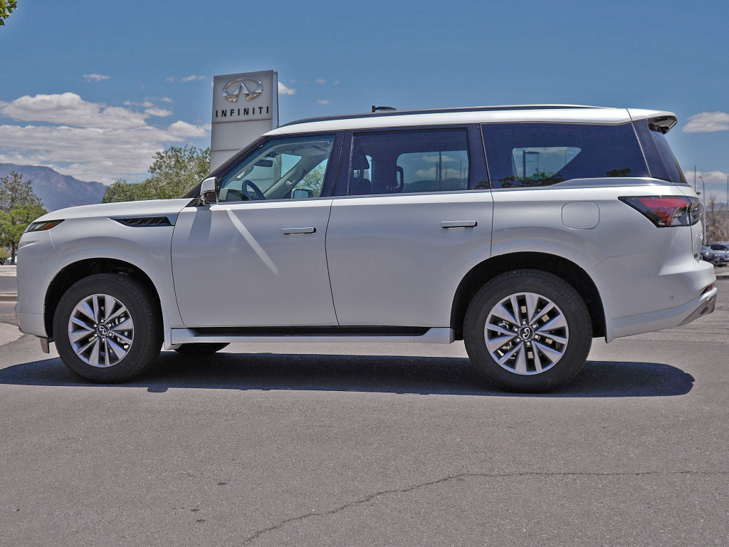 New 2026 INFINITI QX80 Pure w/ Cargo Package AWD/4WD image 5