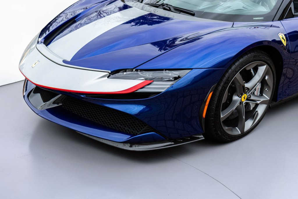 Used 2024 Ferrari SF90 Spider AWD/4WD image 30