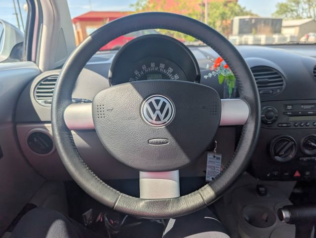 Used 2002 Volkswagen Beetle GLX FWD image 10