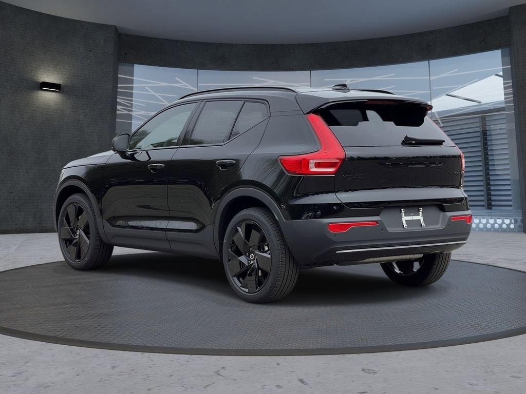 New 2026 Volvo XC40 B5 Ultra w/ Climate Package AWD/4WD image 3