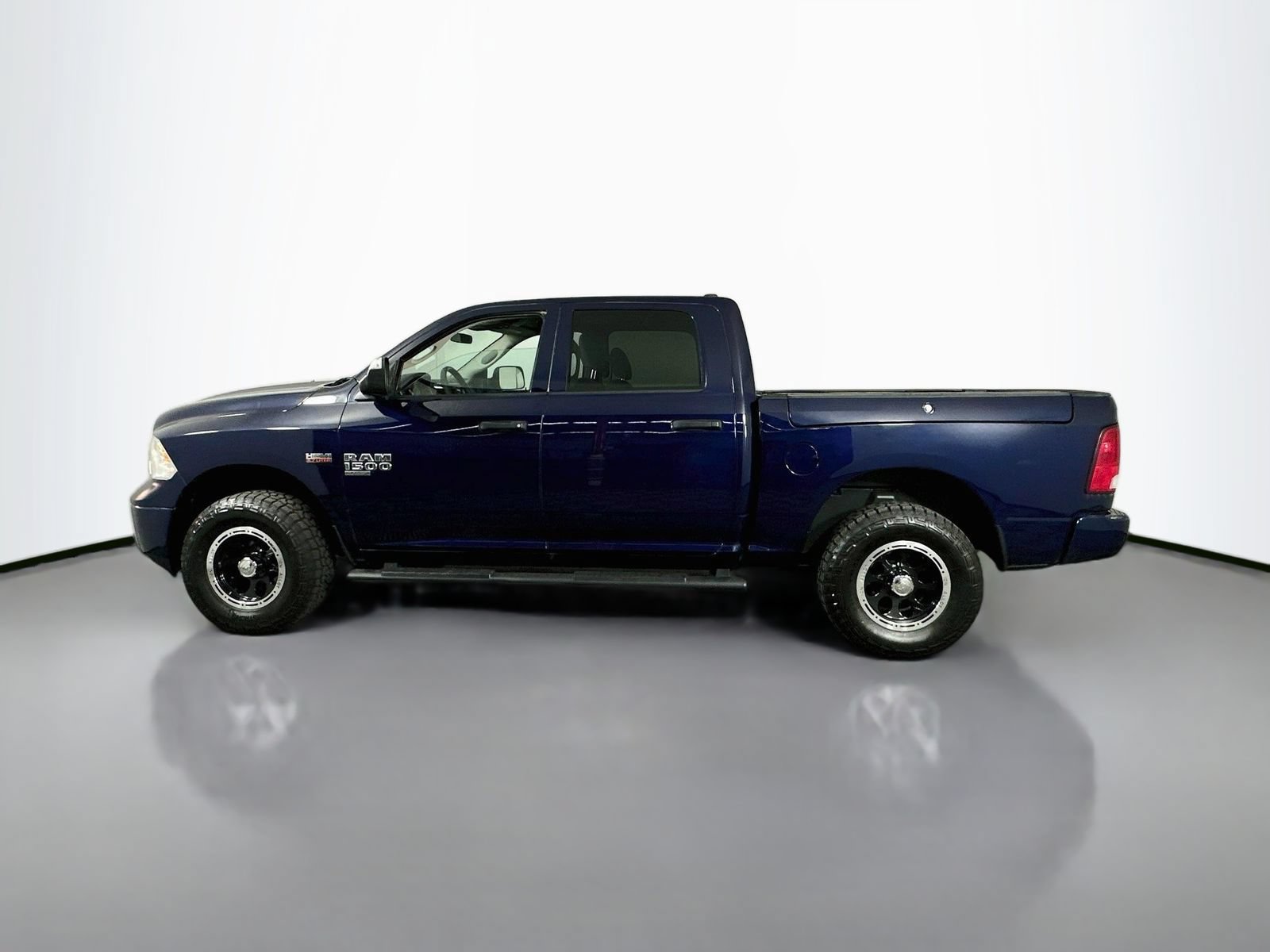 Used 2019 RAM 1500 Tradesman w/ Popular Equipment Group AWD/4WD image 4