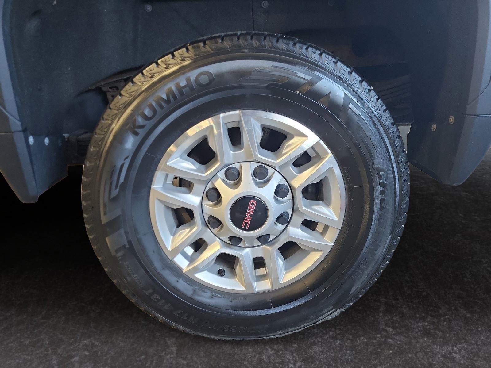 Used 2021 GMC Sierra 2500 SLE w/ SLE Value Package; image 15