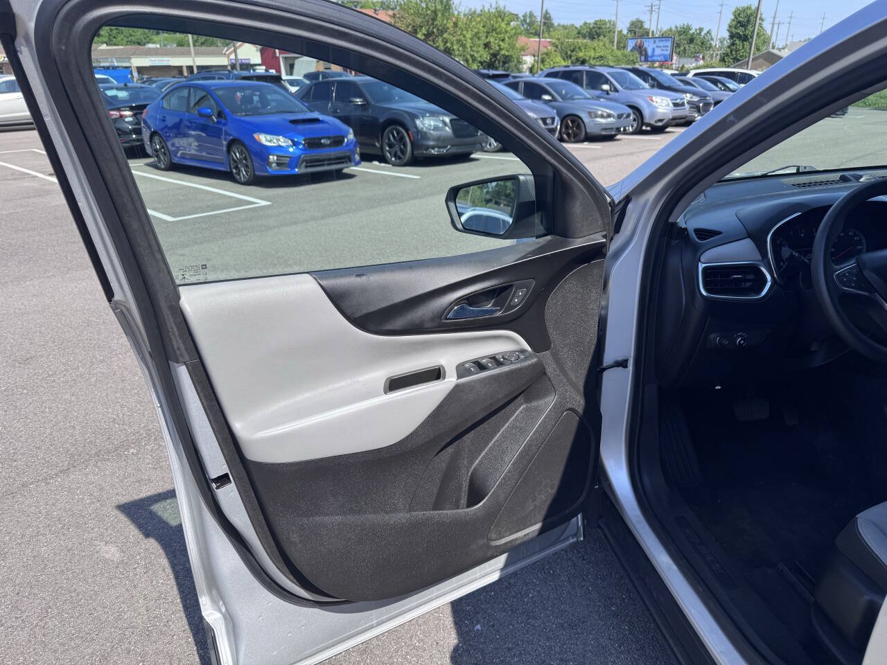 Used 2018 Chevrolet Equinox LS FWD image 10