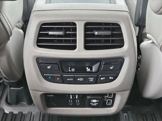 Used 2019 Honda Pilot Touring image 18