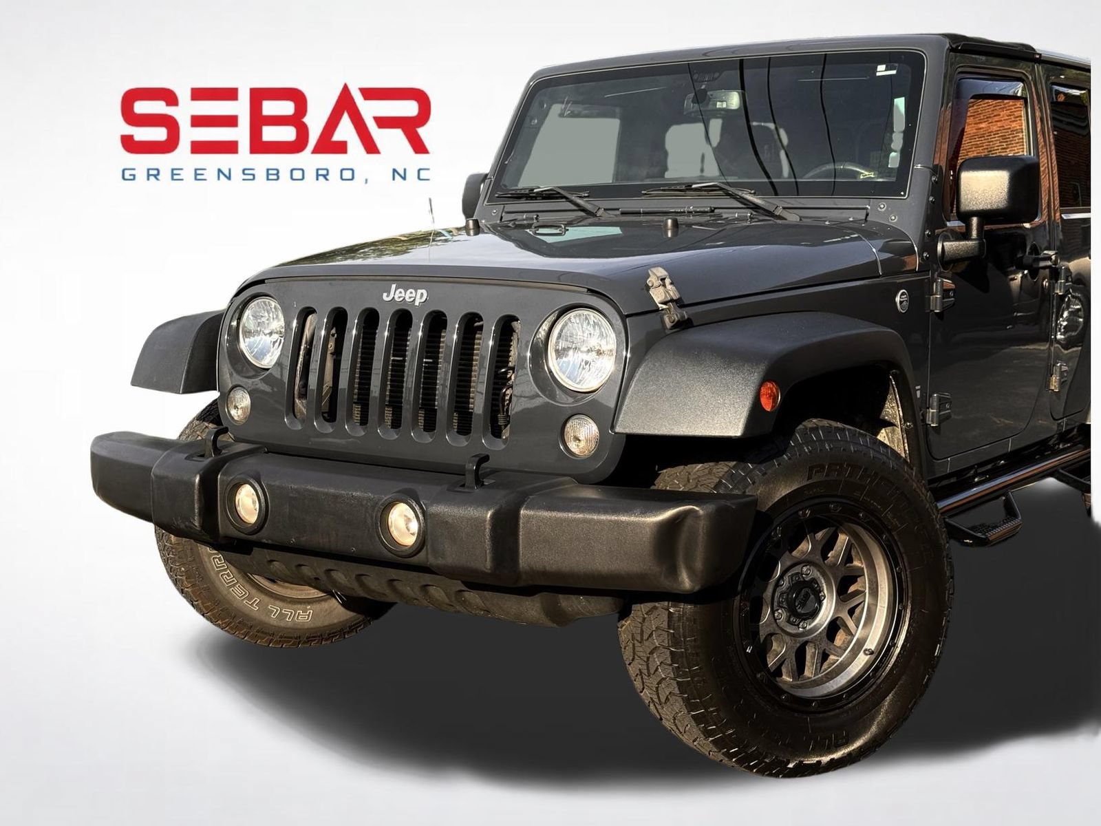 Used 2018 Jeep Wrangler Unlimited Sport S AWD/4WD image 2