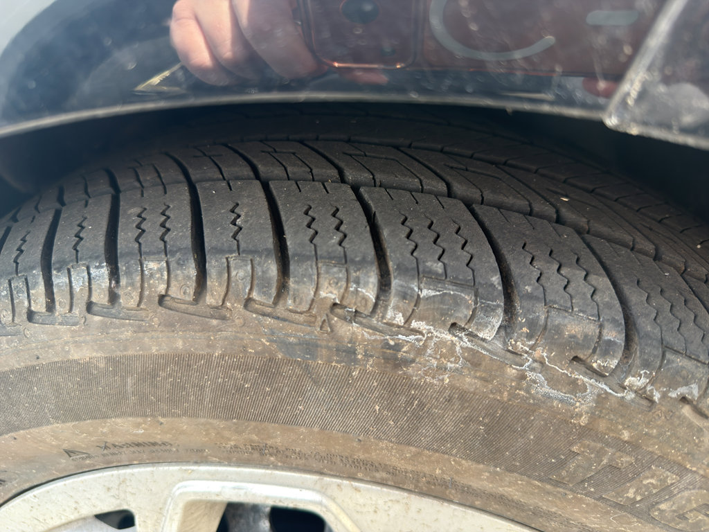 Used 2012 Ford Focus SE FWD image 4