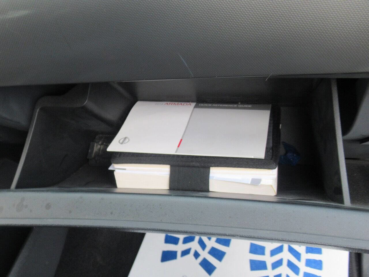 Used 2012 Nissan Armada SV image 33