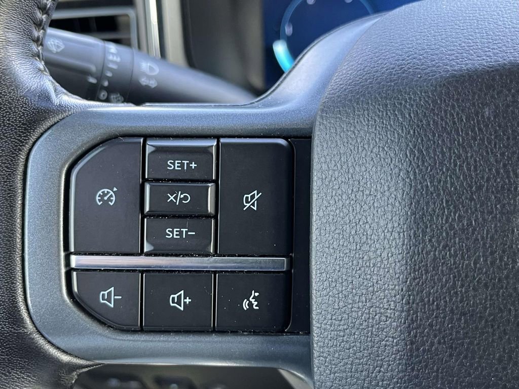 Used 2024 Ford F250 Lariat w/ Sport Appearance Package image 21