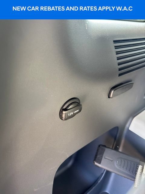 Used 2026 Hyundai Santa Fe SEL FWD image 16